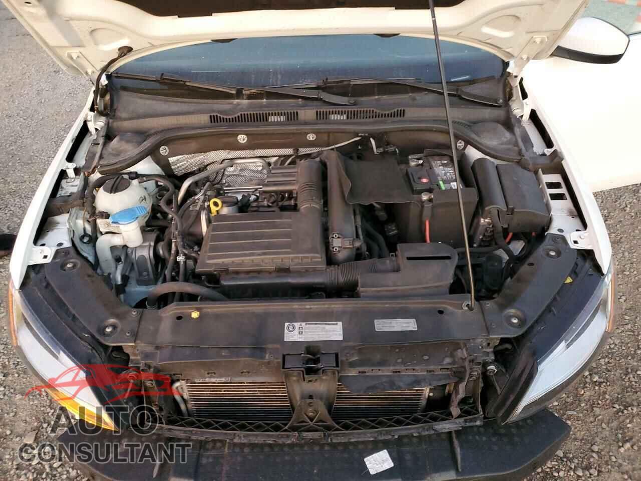 VOLKSWAGEN JETTA 2017 - 3VW2B7AJ2HM268394