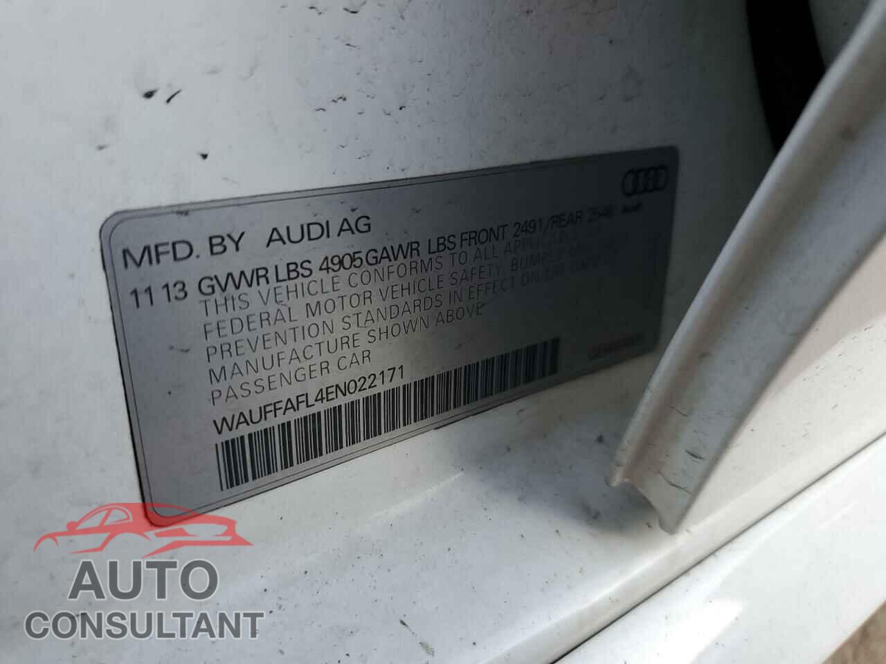 AUDI A4 2014 - WAUFFAFL4EN022171