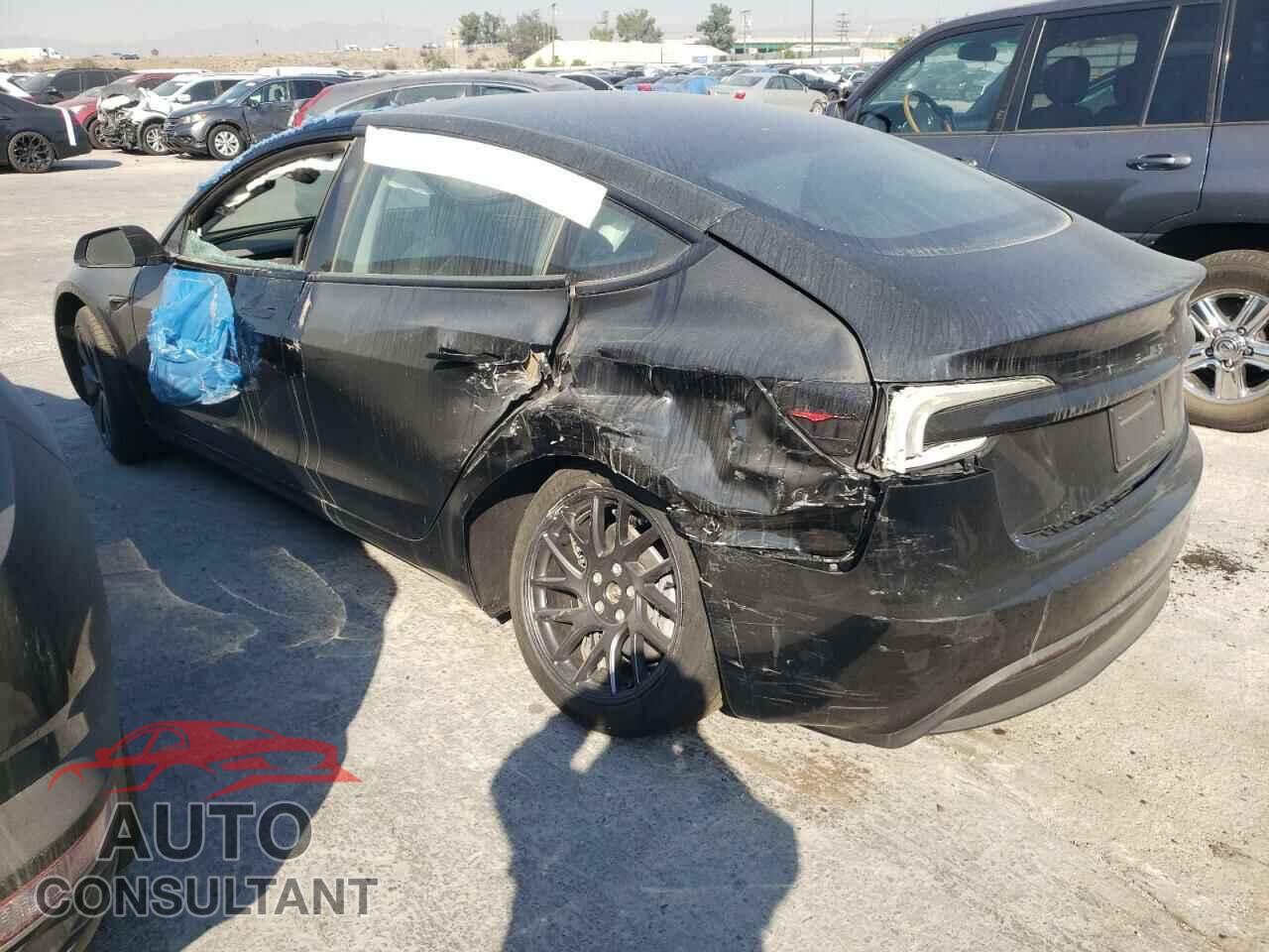 TESLA MODEL 3 2025 - 5YJ3E1EA7SF883394
