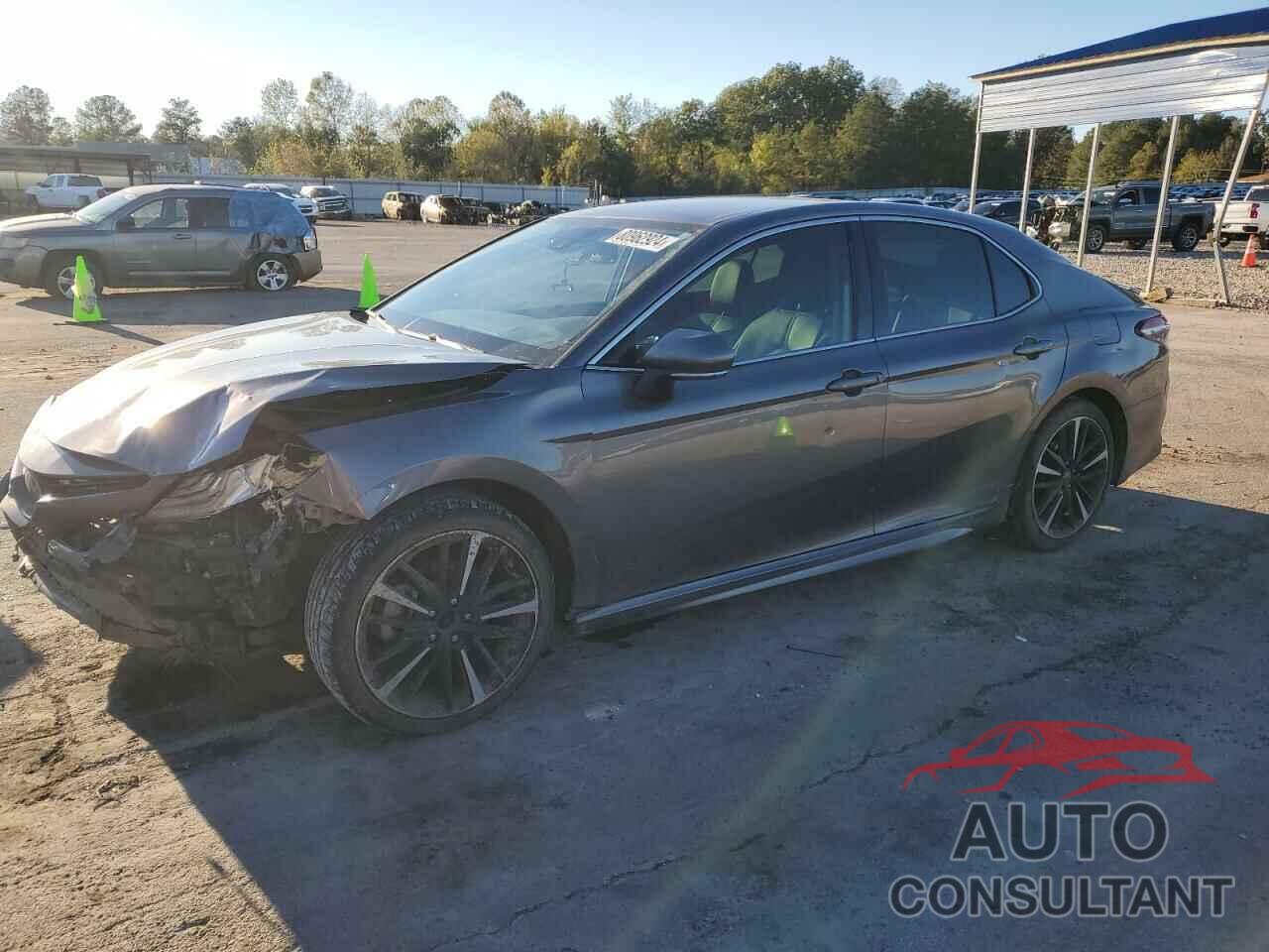 TOYOTA CAMRY 2018 - 4T1B61HK8JU121061