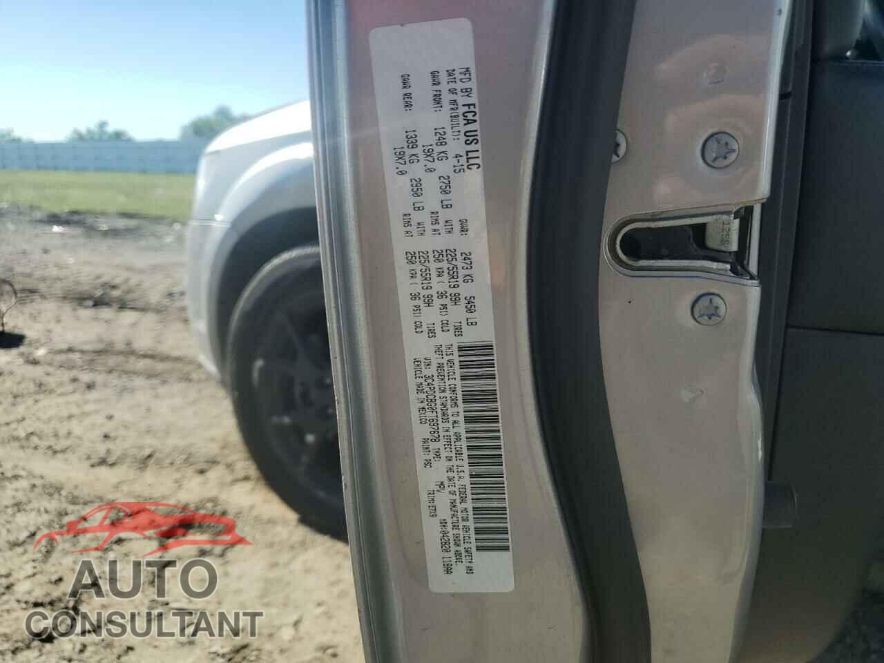 DODGE JOURNEY 2015 - 3C4PDCBG0FT697678