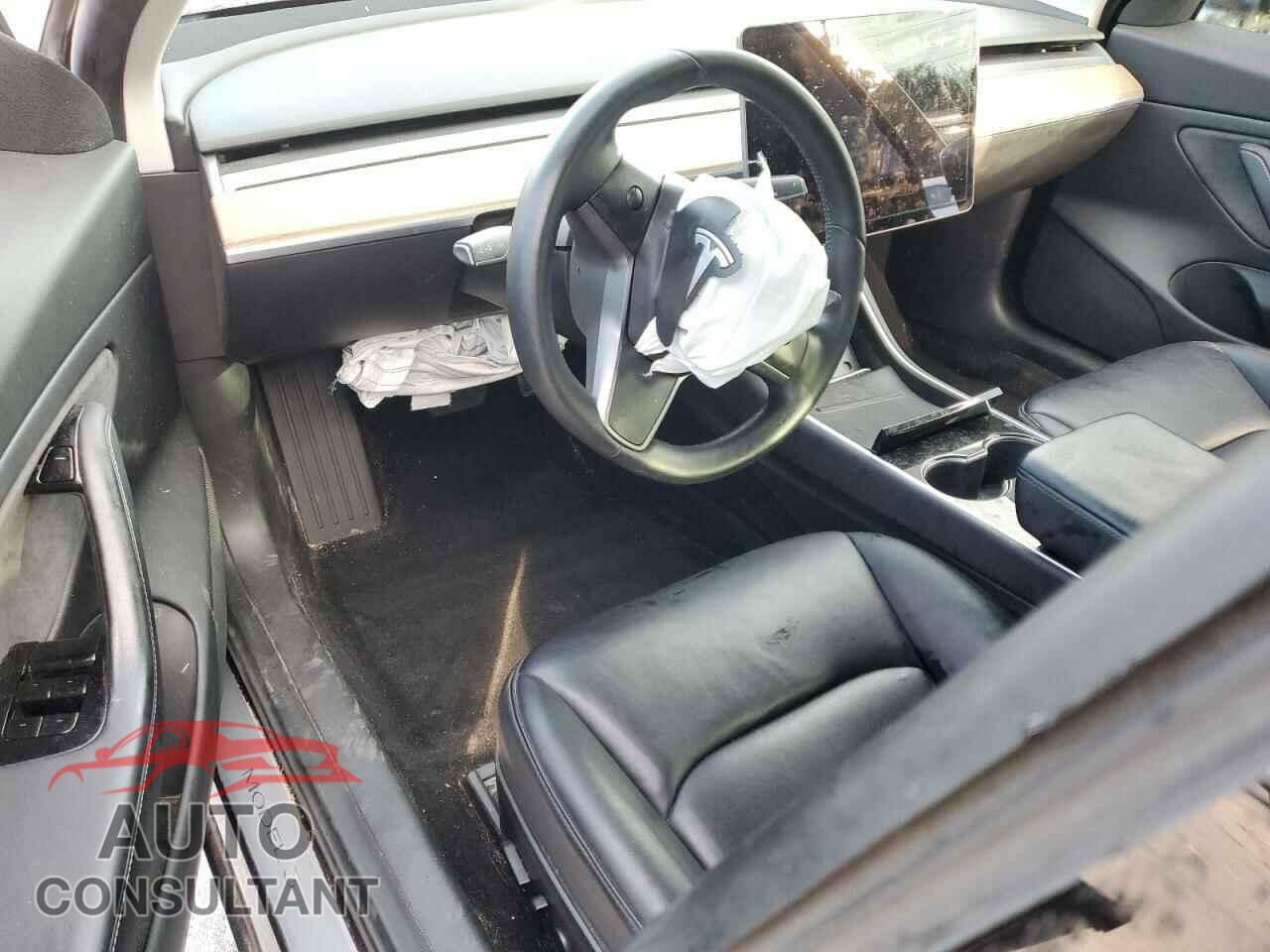 TESLA MODEL 3 2019 - 5YJ3E1EB8KF453026
