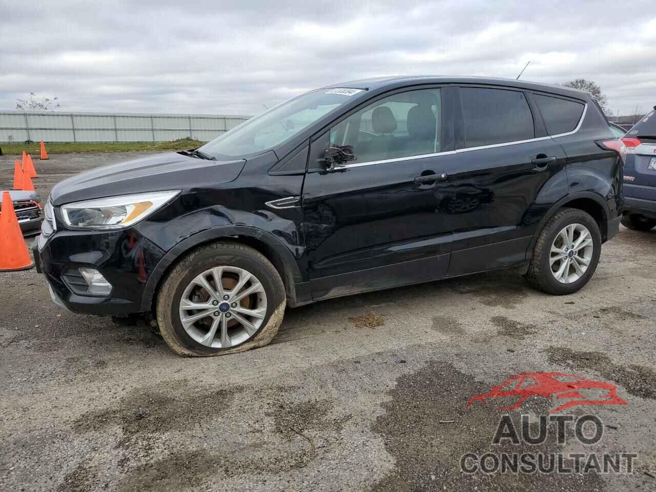 FORD ESCAPE 2017 - 1FMCU0GDXHUE36509