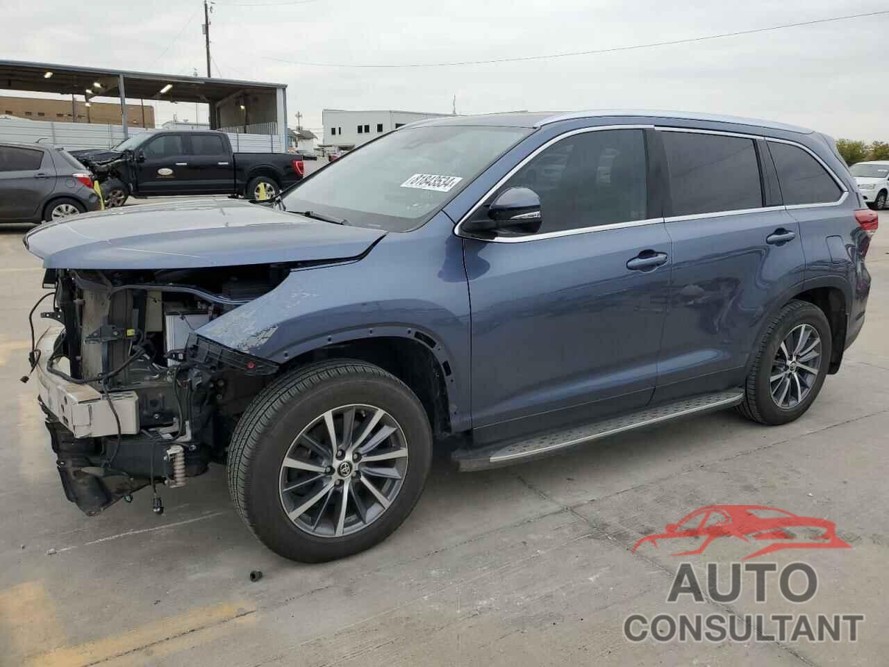 TOYOTA HIGHLANDER 2019 - 5TDJZRFH6KS732192