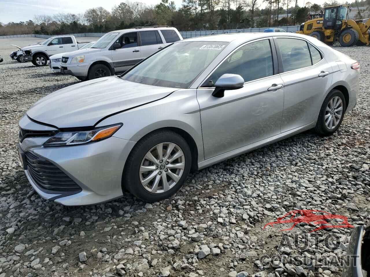 TOYOTA CAMRY 2018 - JTNB11HK2J3019274