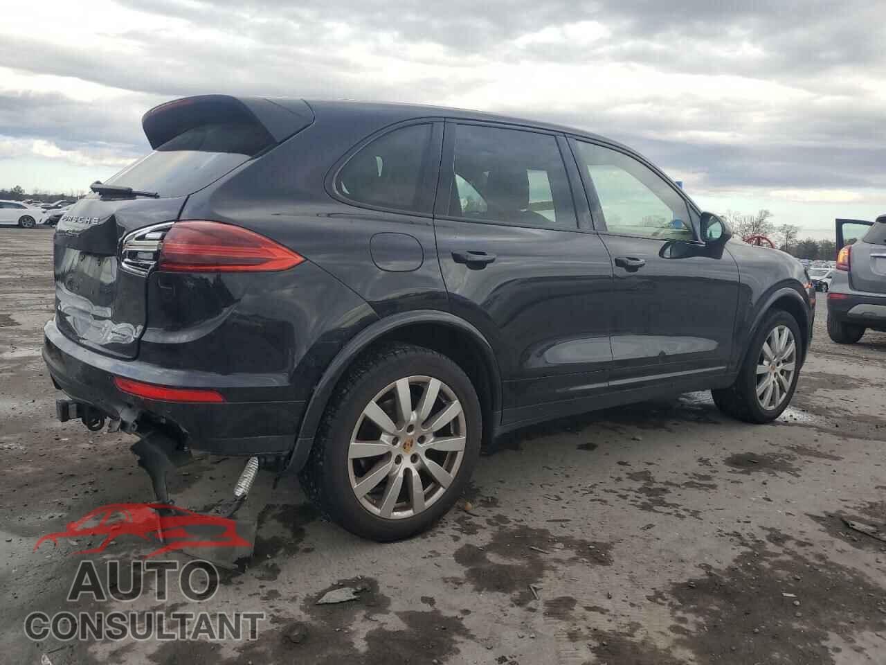 PORSCHE CAYENNE 2017 - WP1AA2A25HKA80598