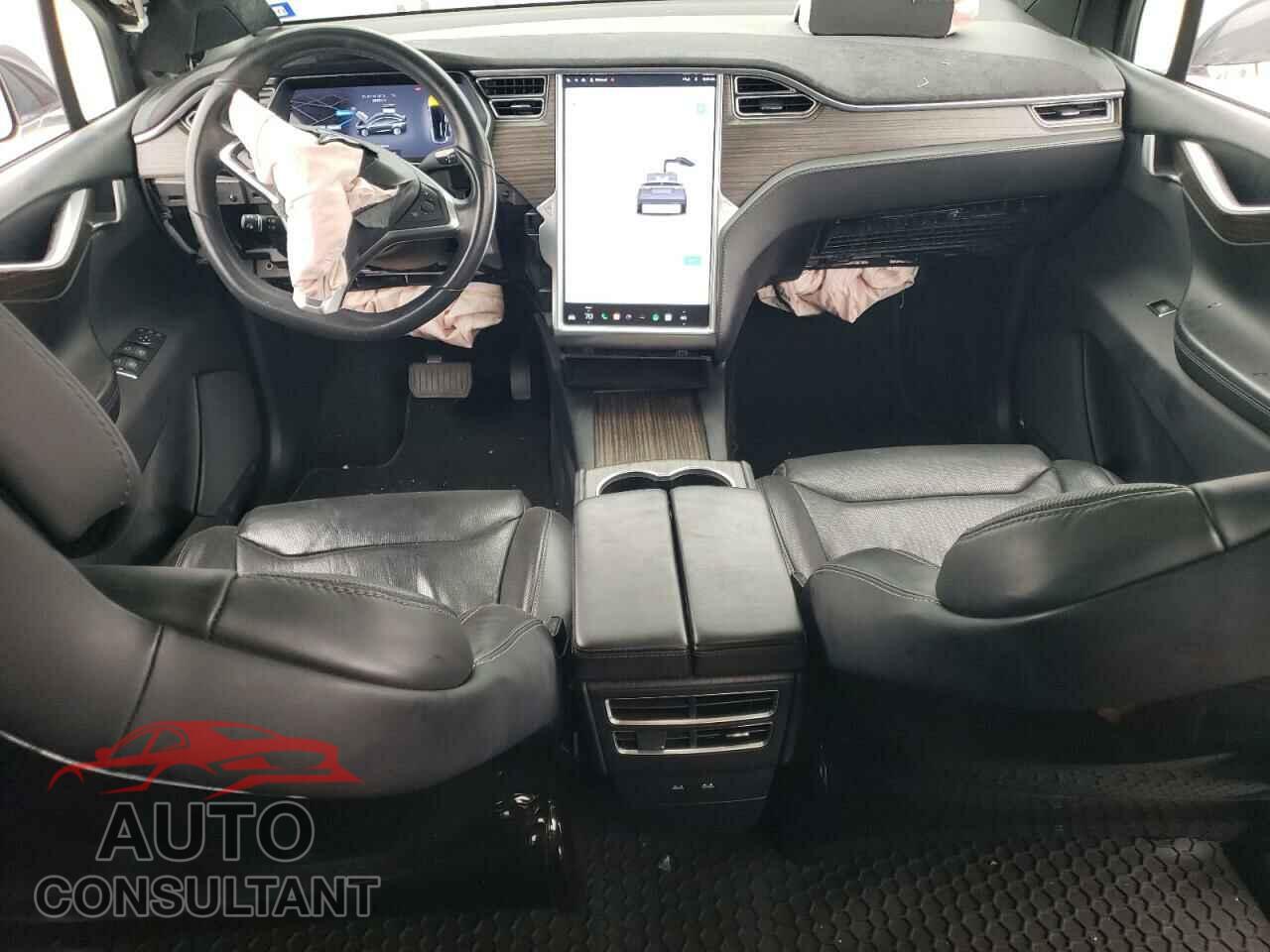 TESLA MODEL X 2016 - 5YJXCBE22GF006874