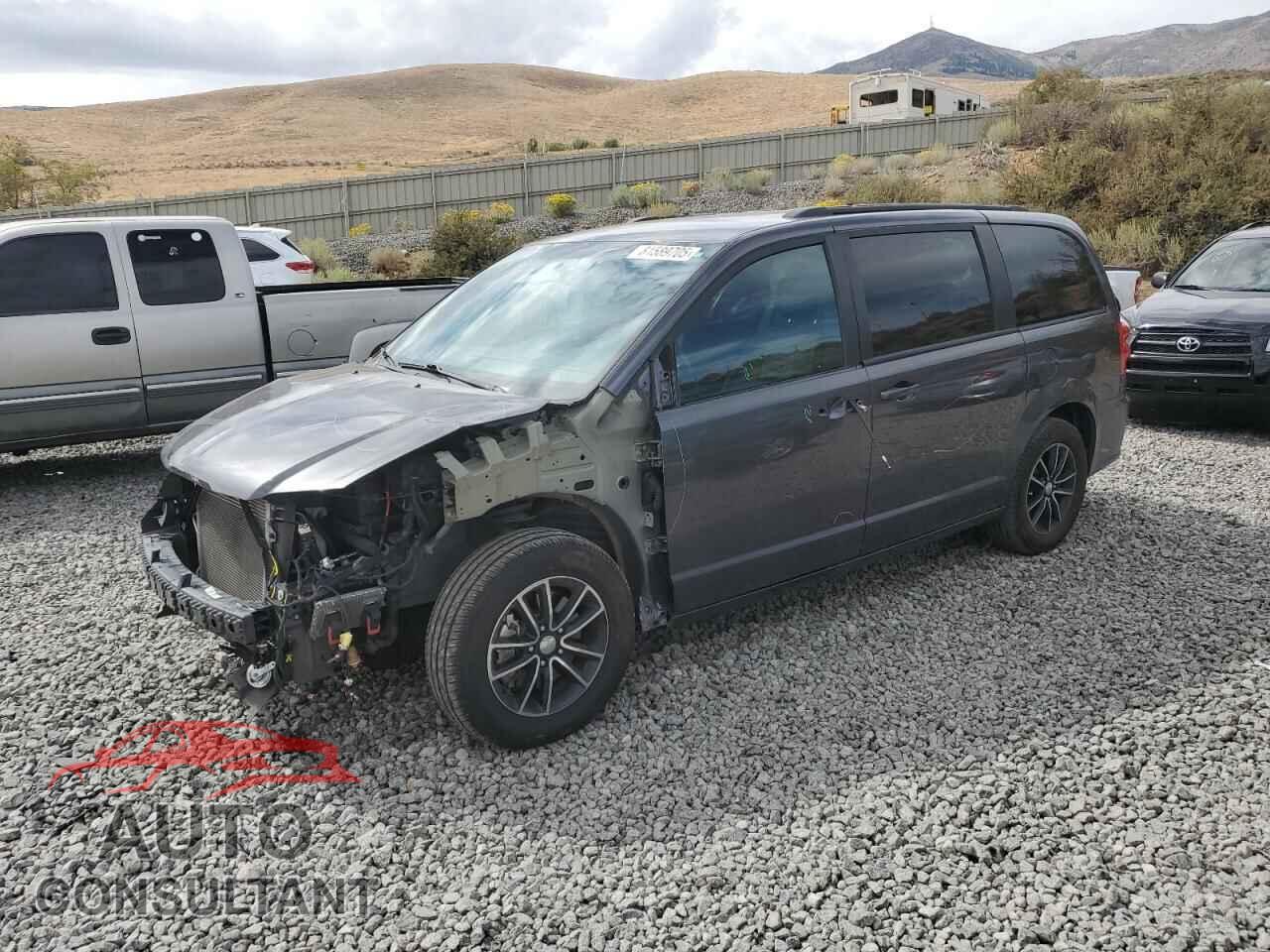 DODGE CARAVAN 2018 - 2C4RDGEG2JR200041