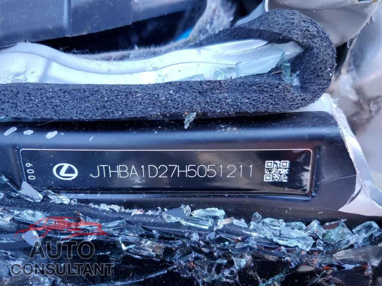 LEXUS IS 2017 - JTHBA1D27H5051211
