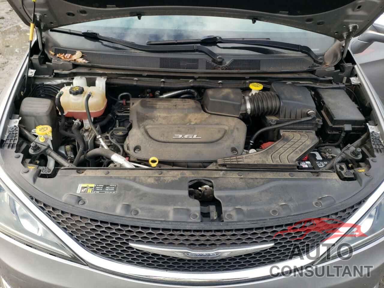 CHRYSLER PACIFICA 2017 - 2C4RC1GG5HR560492