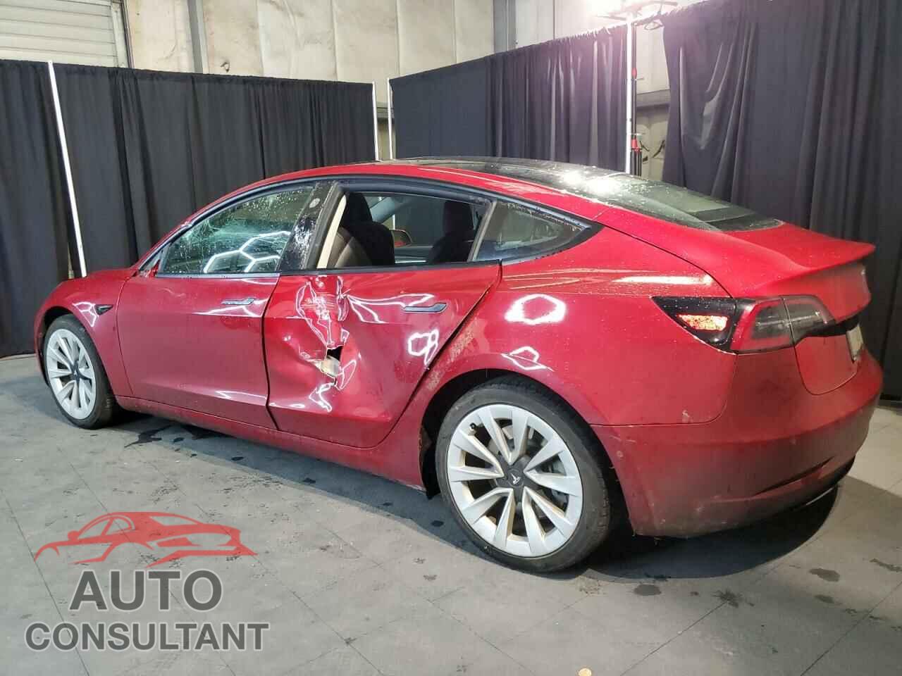 TESLA MODEL 3 2022 - 5YJ3E1EA6NF304366