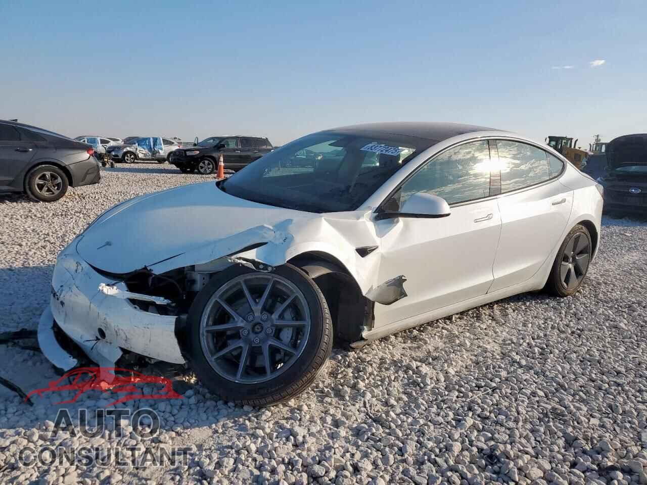 TESLA MODEL 3 2022 - 5YJ3E1EB6NF157121