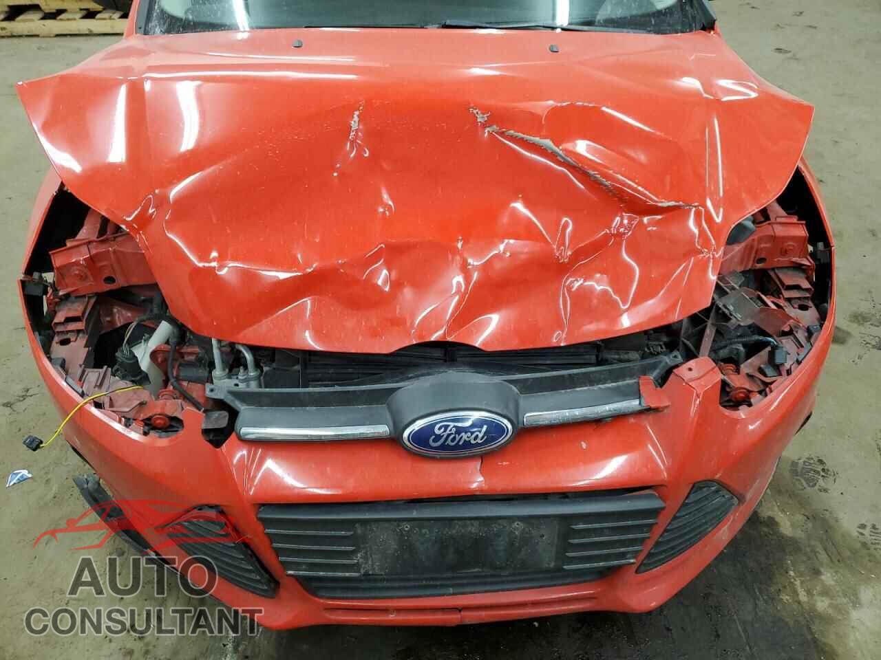 FORD FOCUS 2014 - 1FADP3F25EL389592
