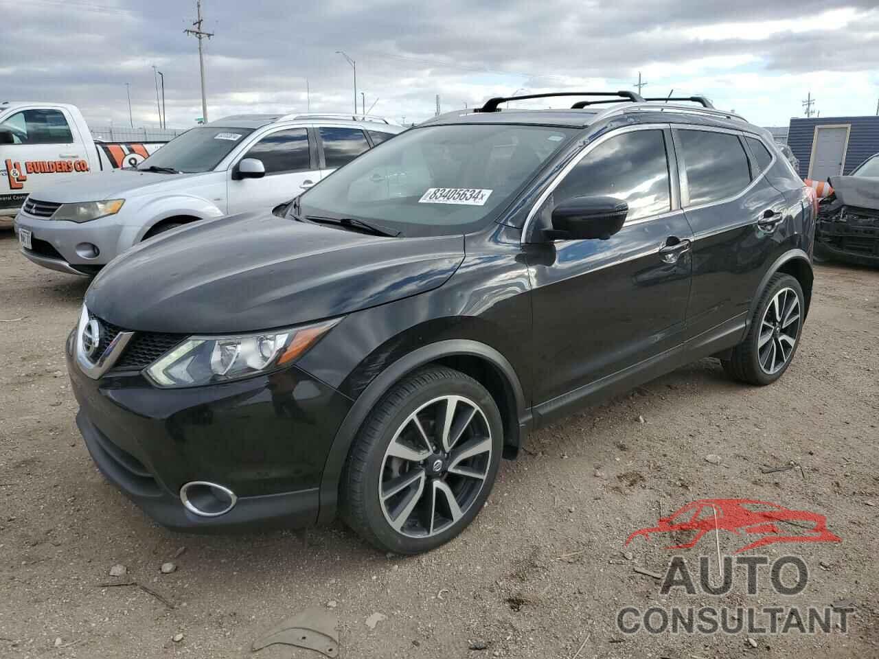 NISSAN ROGUE 2018 - JN1BJ1CR4JW206753