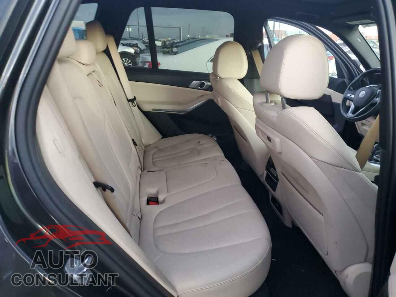 BMW X5 2020 - 5UXCR4C01L9C99683