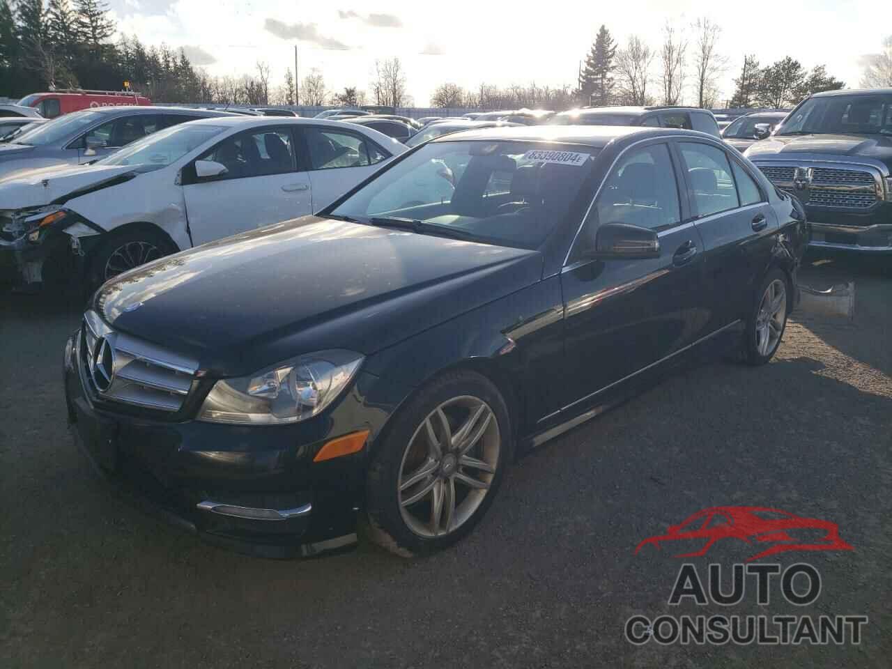 MERCEDES-BENZ C-CLASS 2012 - WDDGF8FB6CA694945