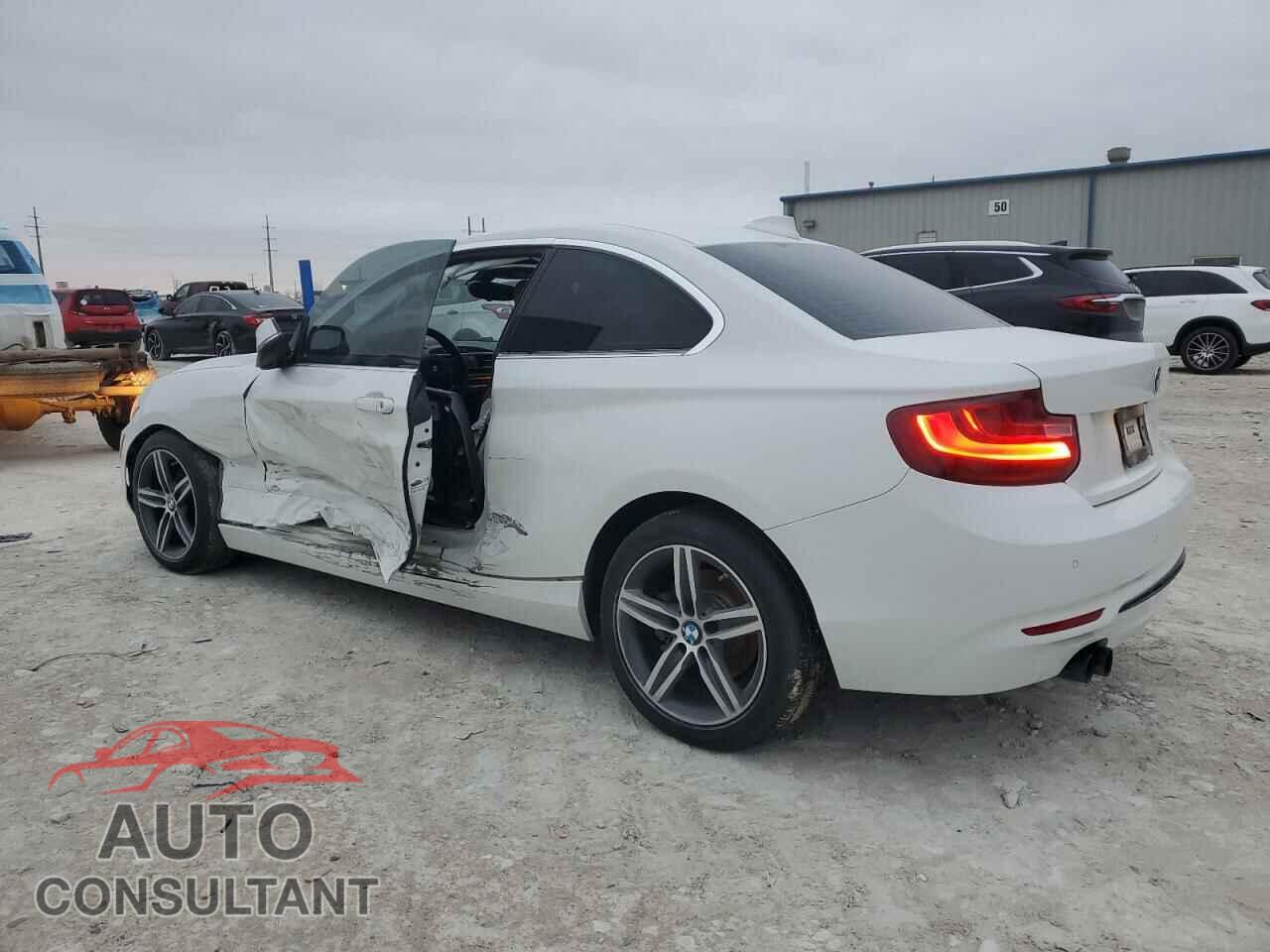BMW 2 SERIES 2017 - WBA2F9C57HV664357
