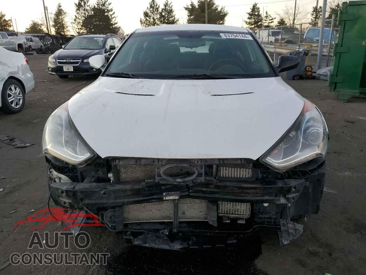 HYUNDAI VELOSTER 2013 - KMHTC6AE8DU084094