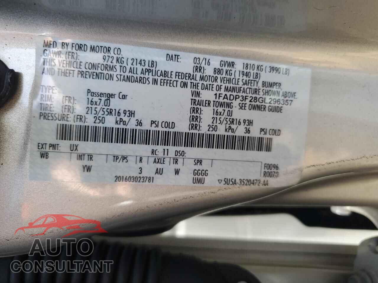 FORD FOCUS 2016 - 1FADP3F28GL296357
