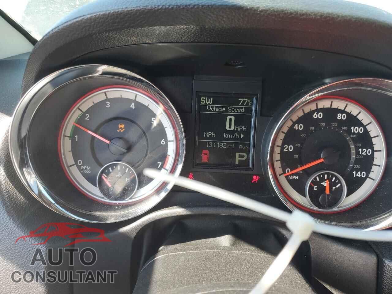 DODGE DURANGO 2013 - 1C4RDJAG5DC686912