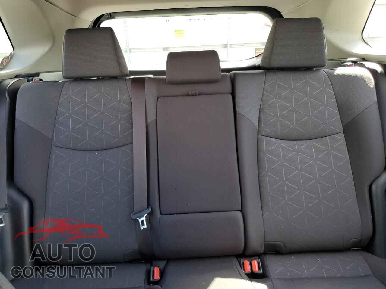 TOYOTA RAV4 2019 - JTMP1RFV3KD033783