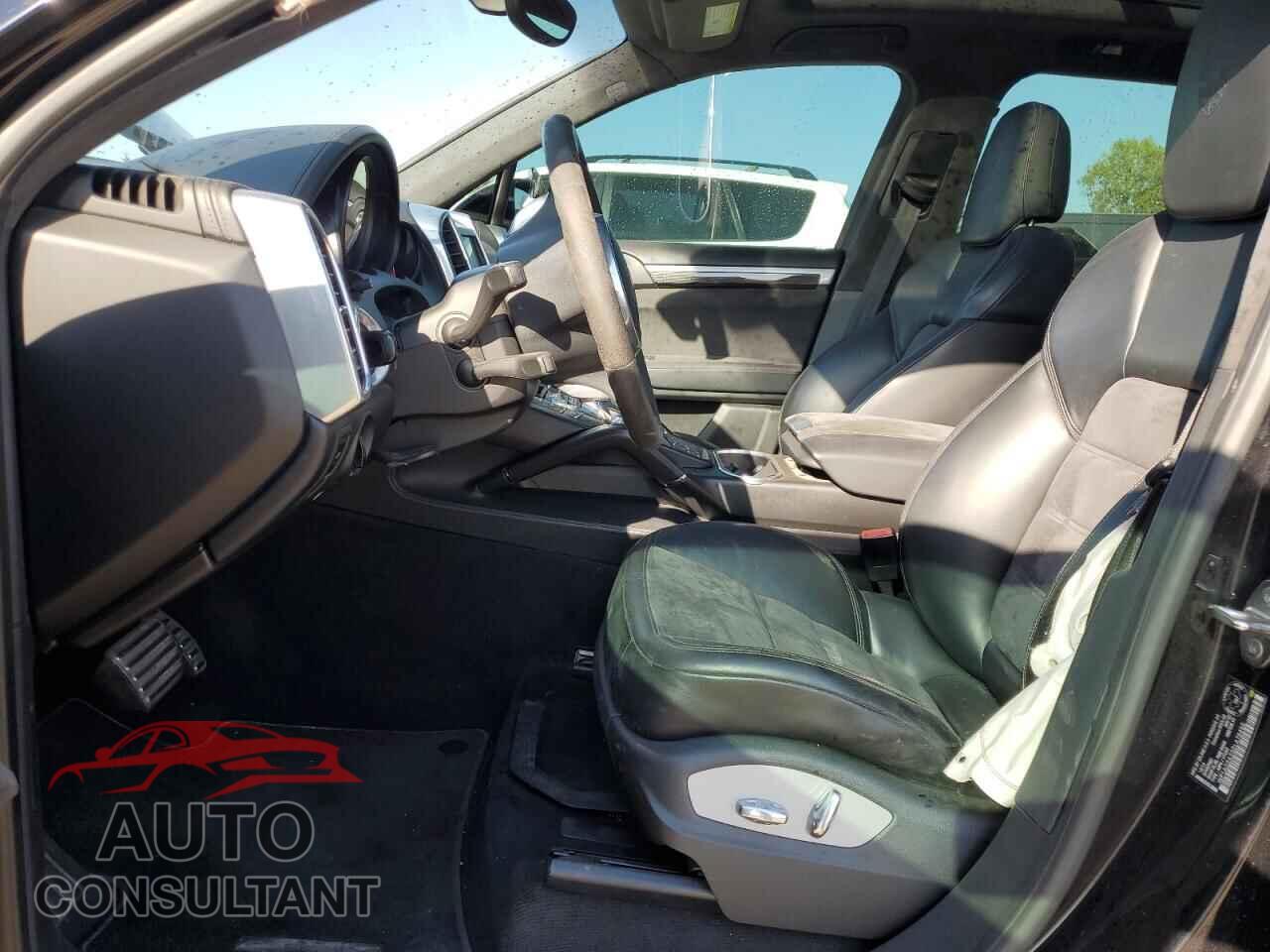 PORSCHE CAYENNE 2013 - WP1AD2A23DLA76450