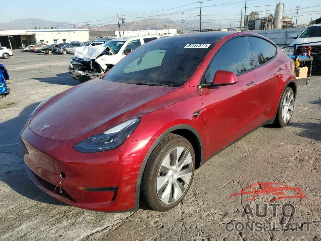 TESLA MODEL Y 2024 - 7SAYGAEE0RF082841