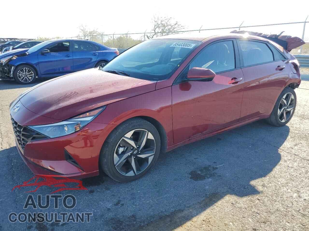 HYUNDAI ELANTRA 2023 - KMHLS4AG7PU571333