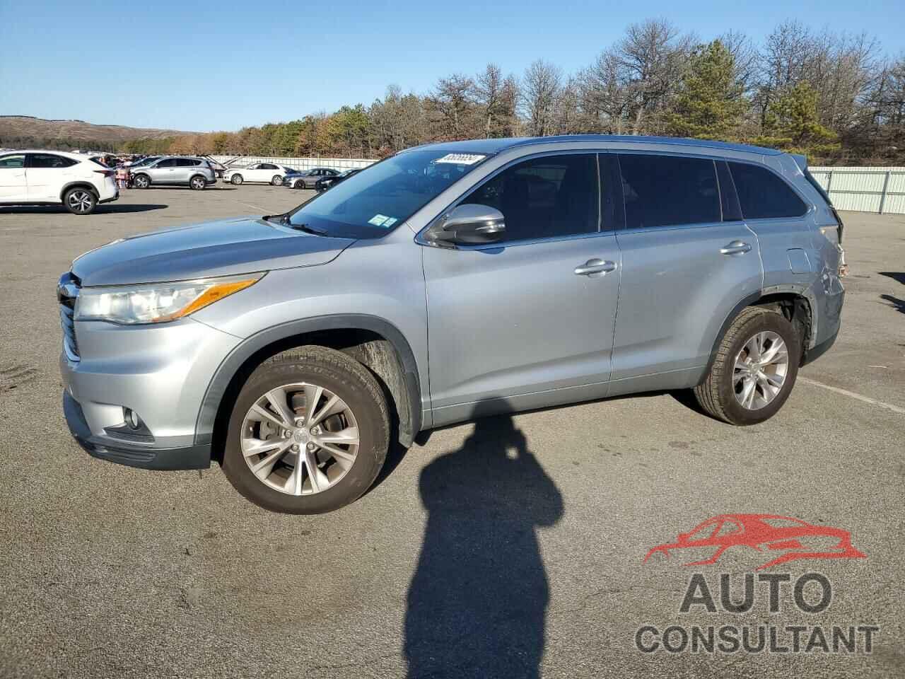 TOYOTA HIGHLANDER 2015 - 5TDJKRFH0FS182188