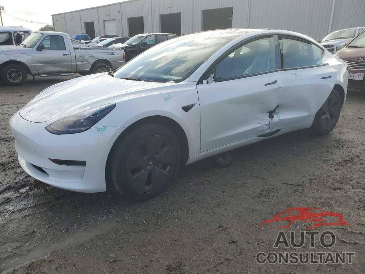 TESLA MODEL 3 2023 - 5YJ3E1EA1PF640896