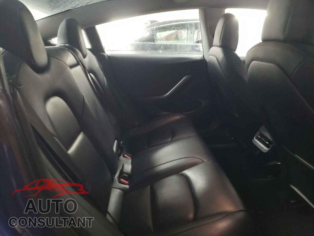 TESLA MODEL 3 2022 - 5YJ3E1EA6NF369105
