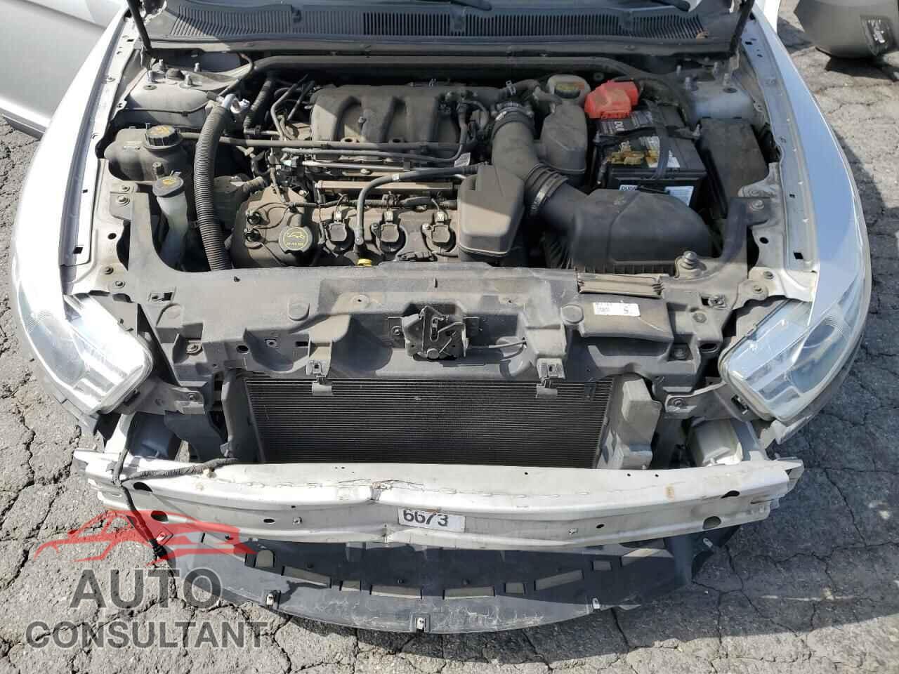 FORD TAURUS 2017 - 1FAHP2F81HG104206