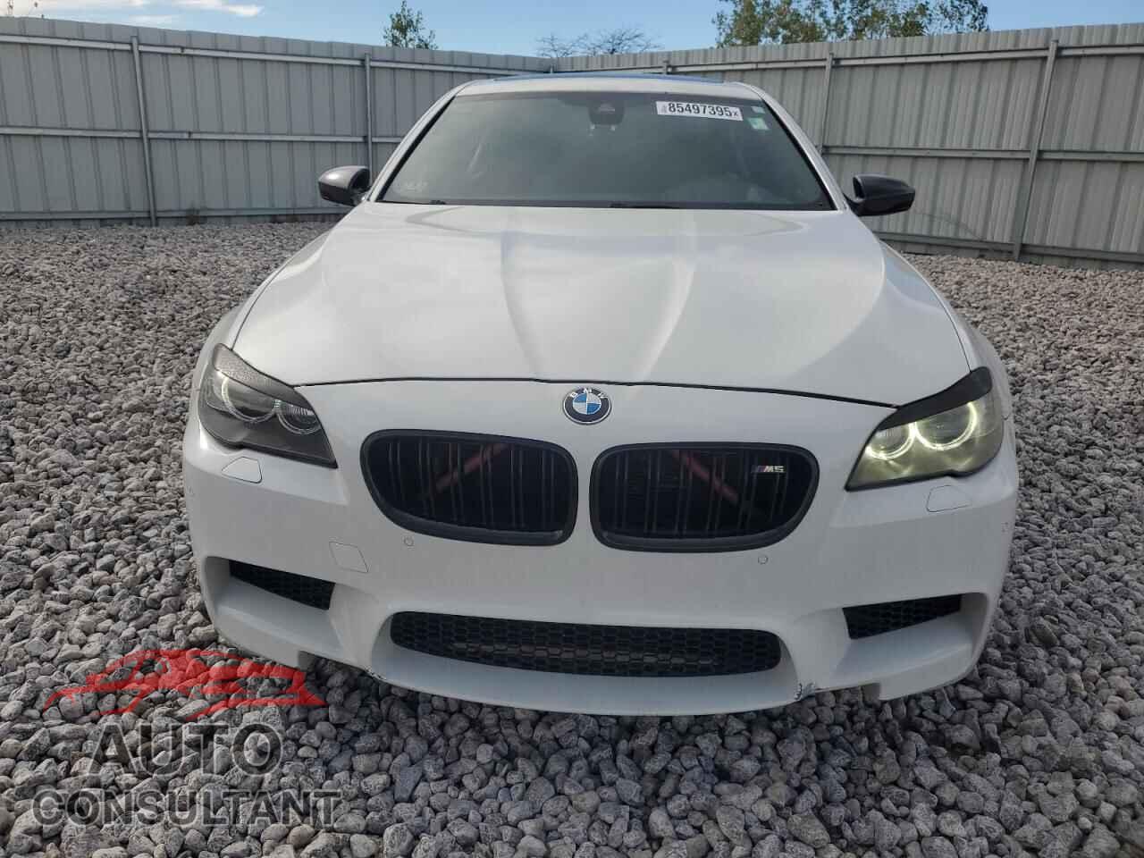 BMW M5 2013 - WBSFV9C59DD096709