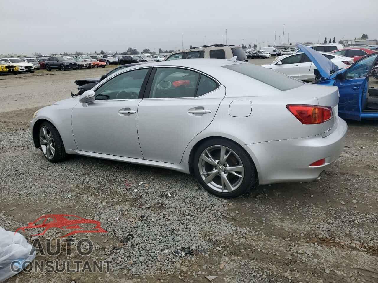 LEXUS IS 2009 - JTHBK262395103127