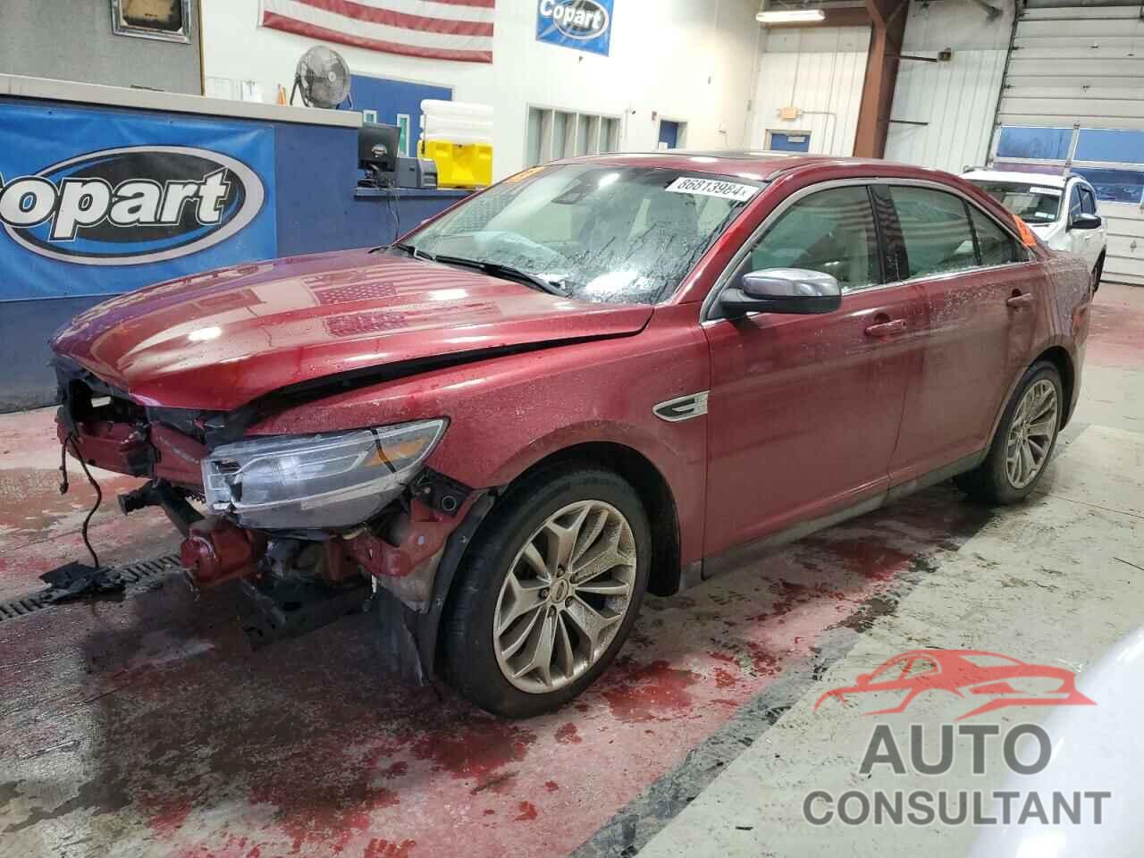 FORD TAURUS 2018 - 1FAHP2F88JG124183