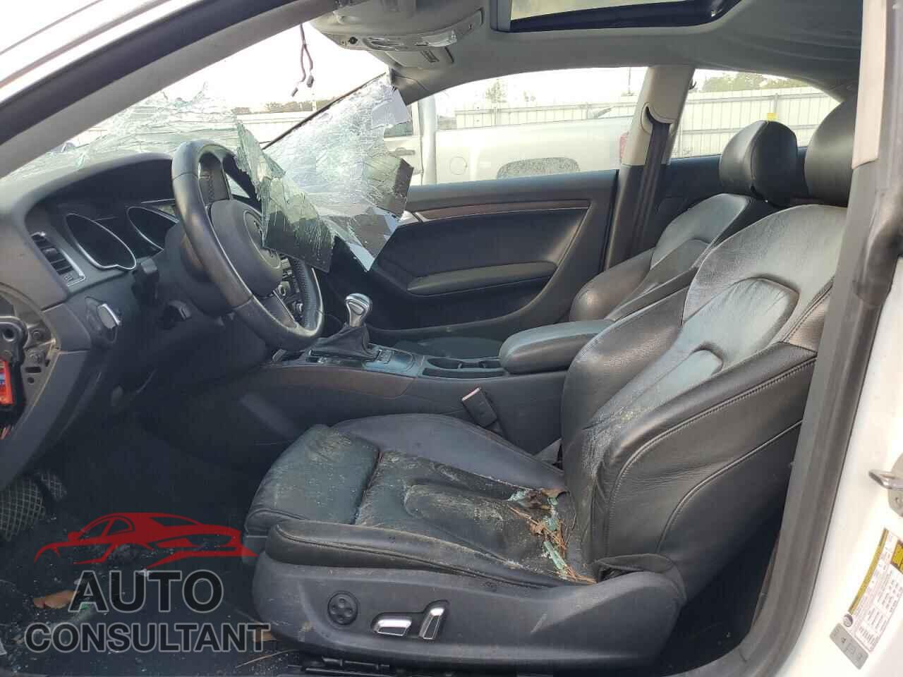 AUDI A5 2013 - WAULFAFRXDA046536