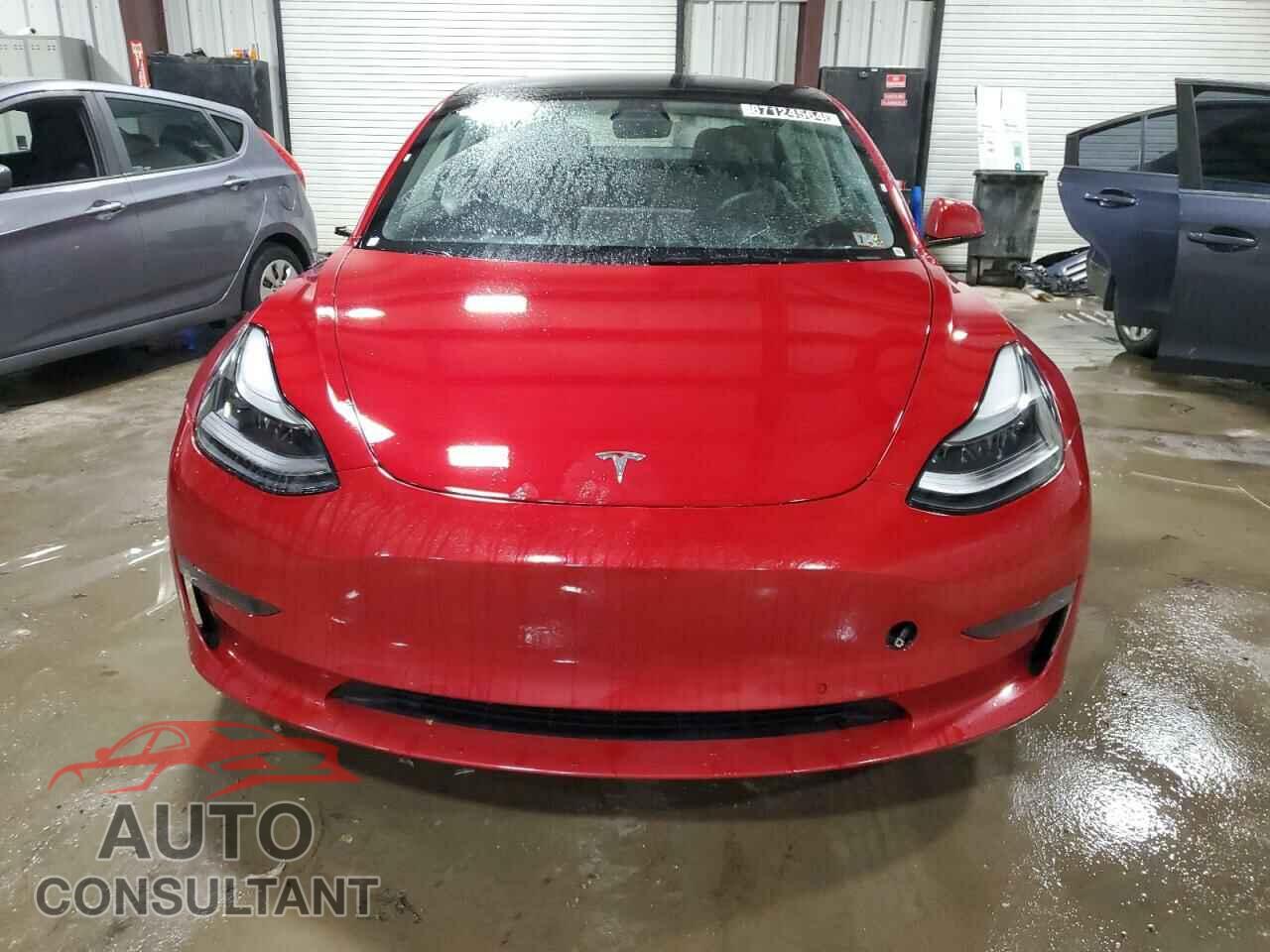 TESLA MODEL 3 2022 - 5YJ3E1EA5NF290752