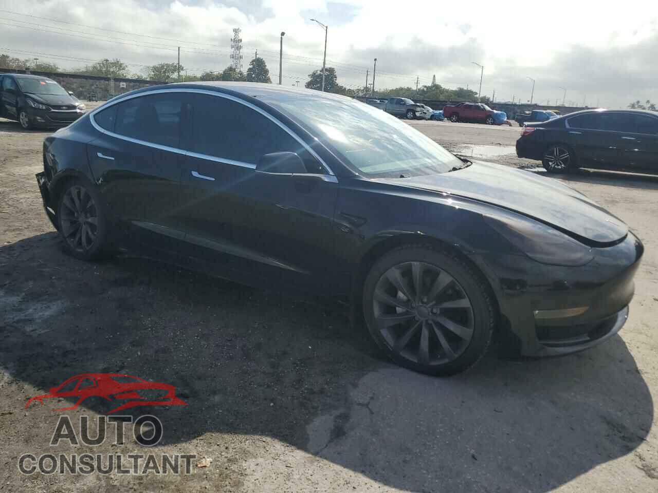 TESLA MODEL 3 2018 - 5YJ3E1EA8JF029772