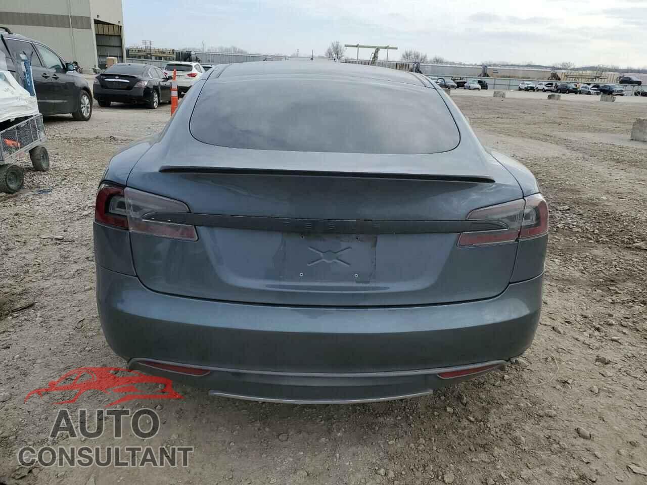 TESLA MODEL S 2013 - 5YJSA1CP1DFP04154