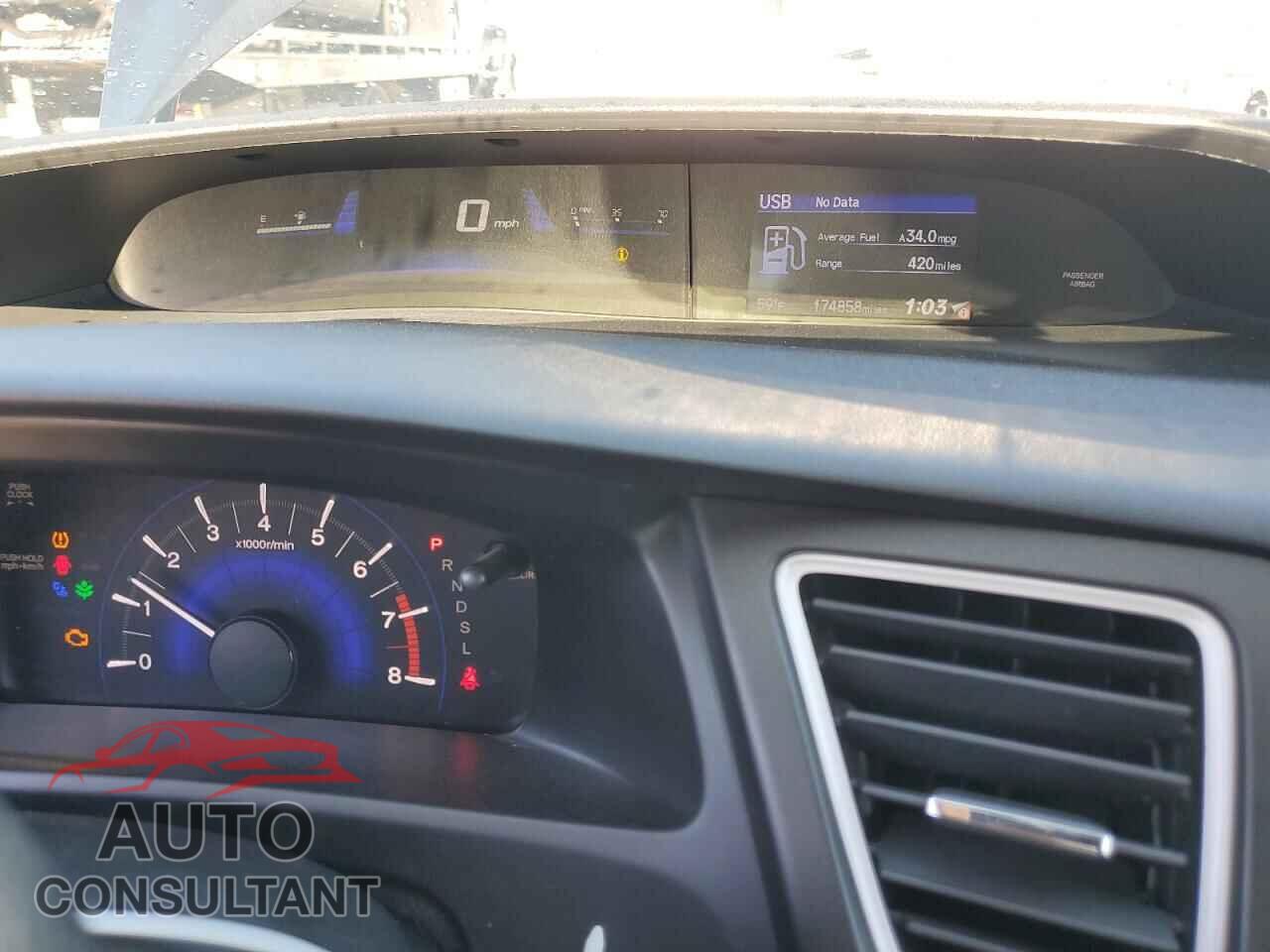 HONDA CIVIC 2015 - 19XFB2F55FE024670