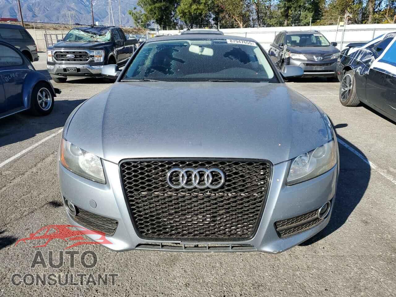 AUDI A5 2011 - WAUCFAFR2BA005332