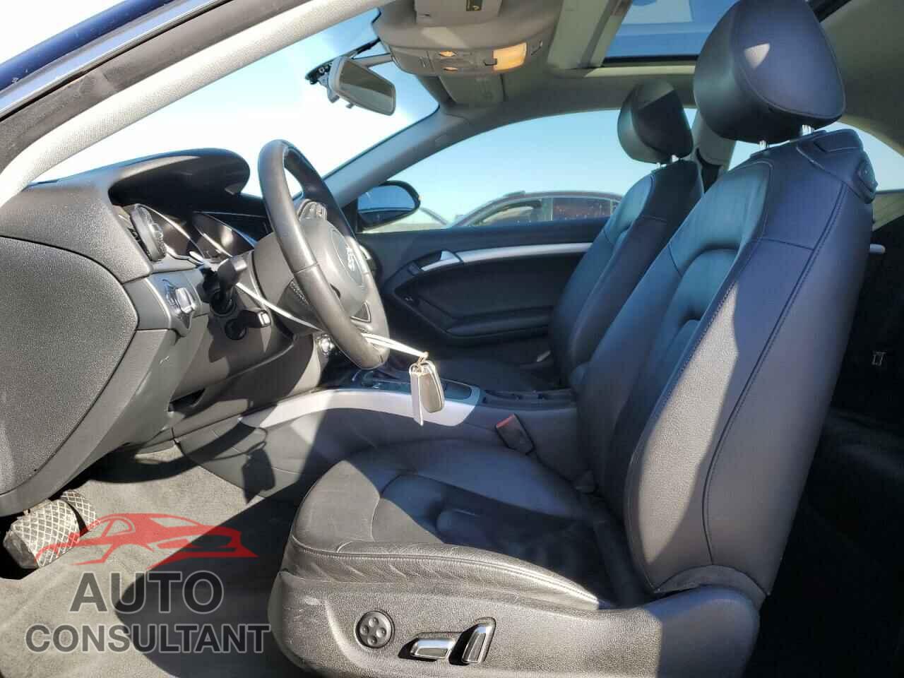 AUDI A5 2013 - WAUCFAFR3DA023017