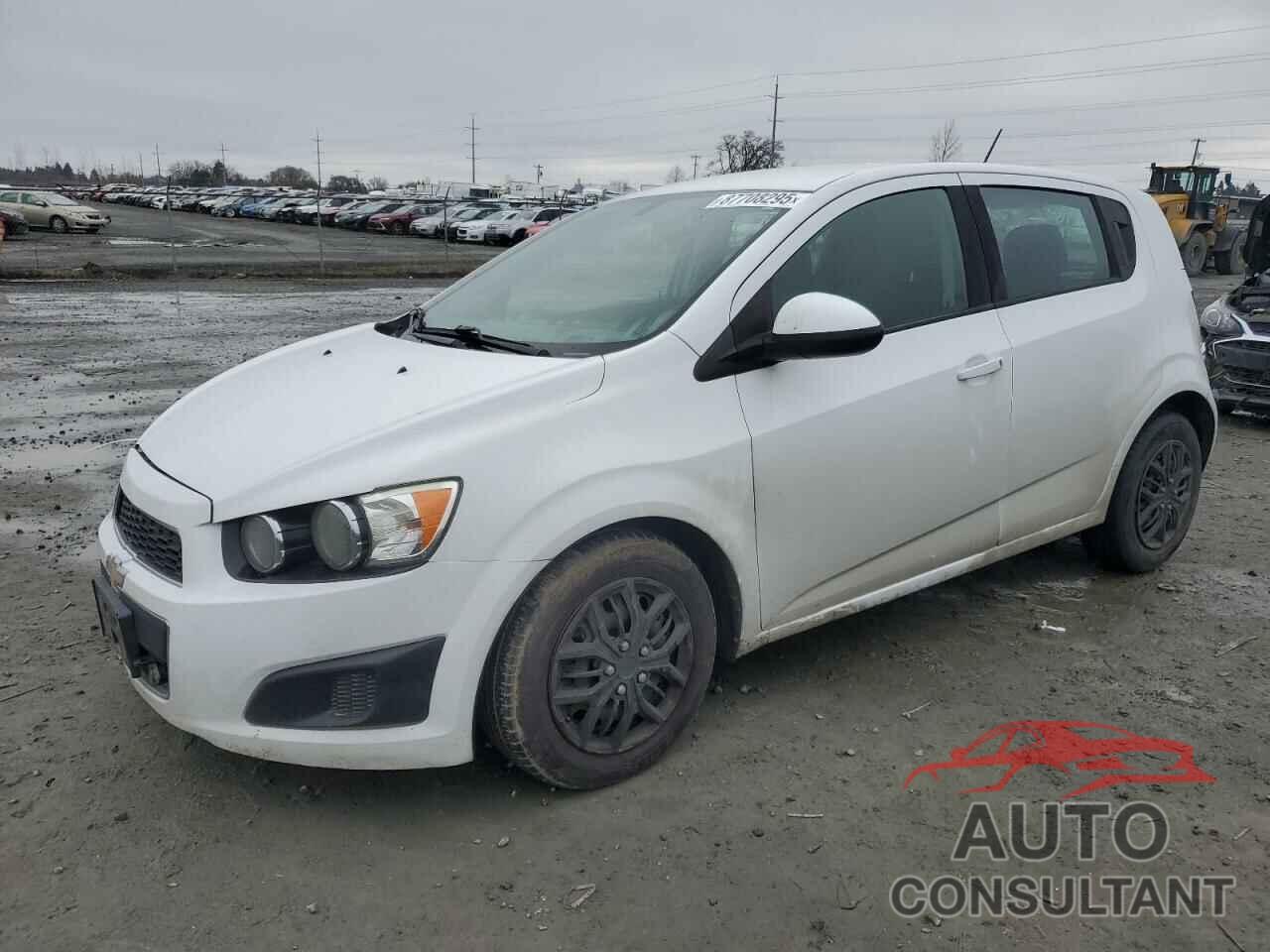 CHEVROLET SONIC 2016 - 1G1JA6SG3G4101639