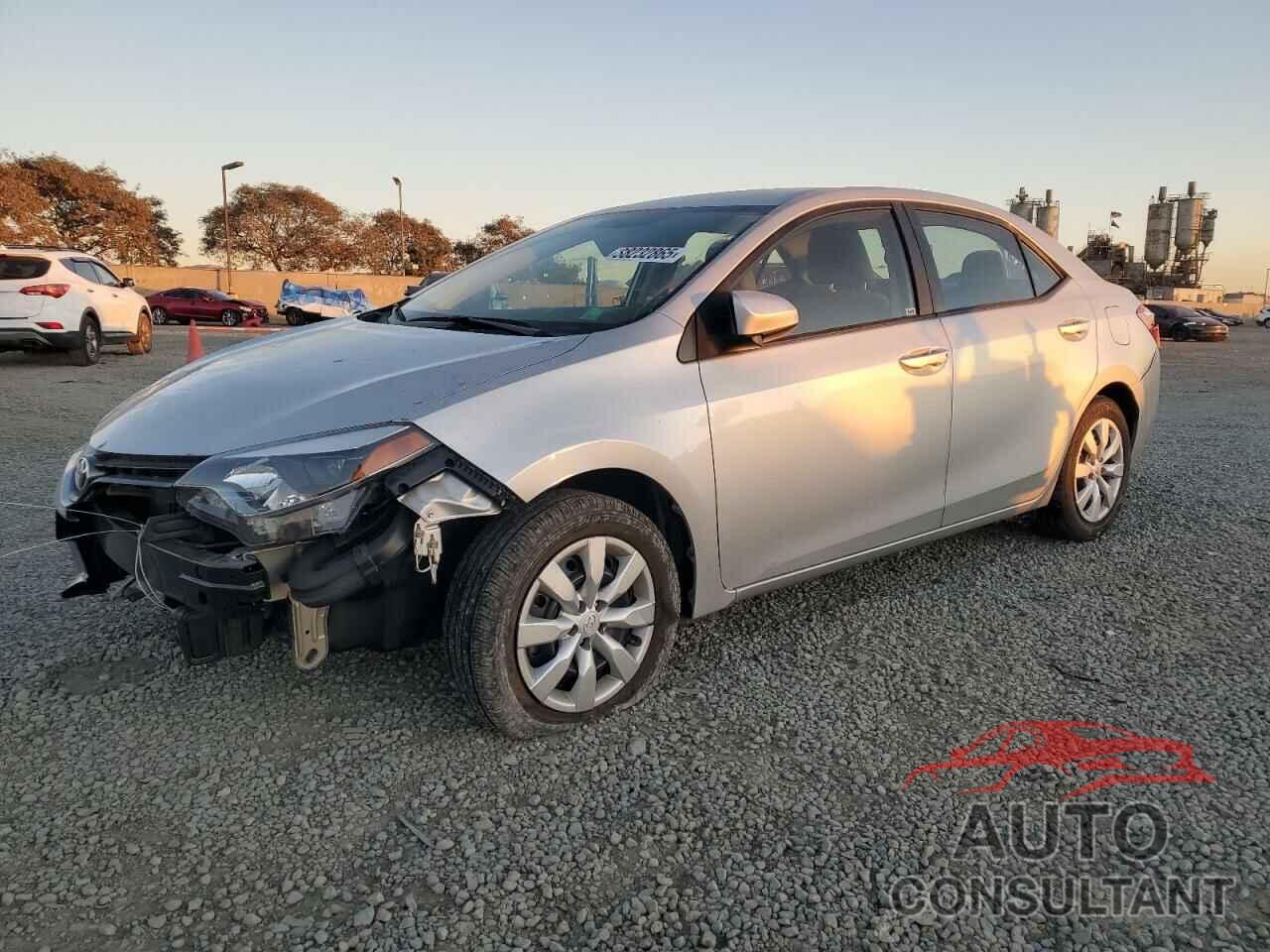 TOYOTA COROLLA 2015 - 5YFBURHE8FP221619