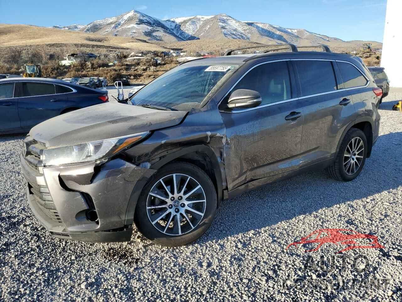 TOYOTA HIGHLANDER 2018 - 5TDJZRFH7JS896999