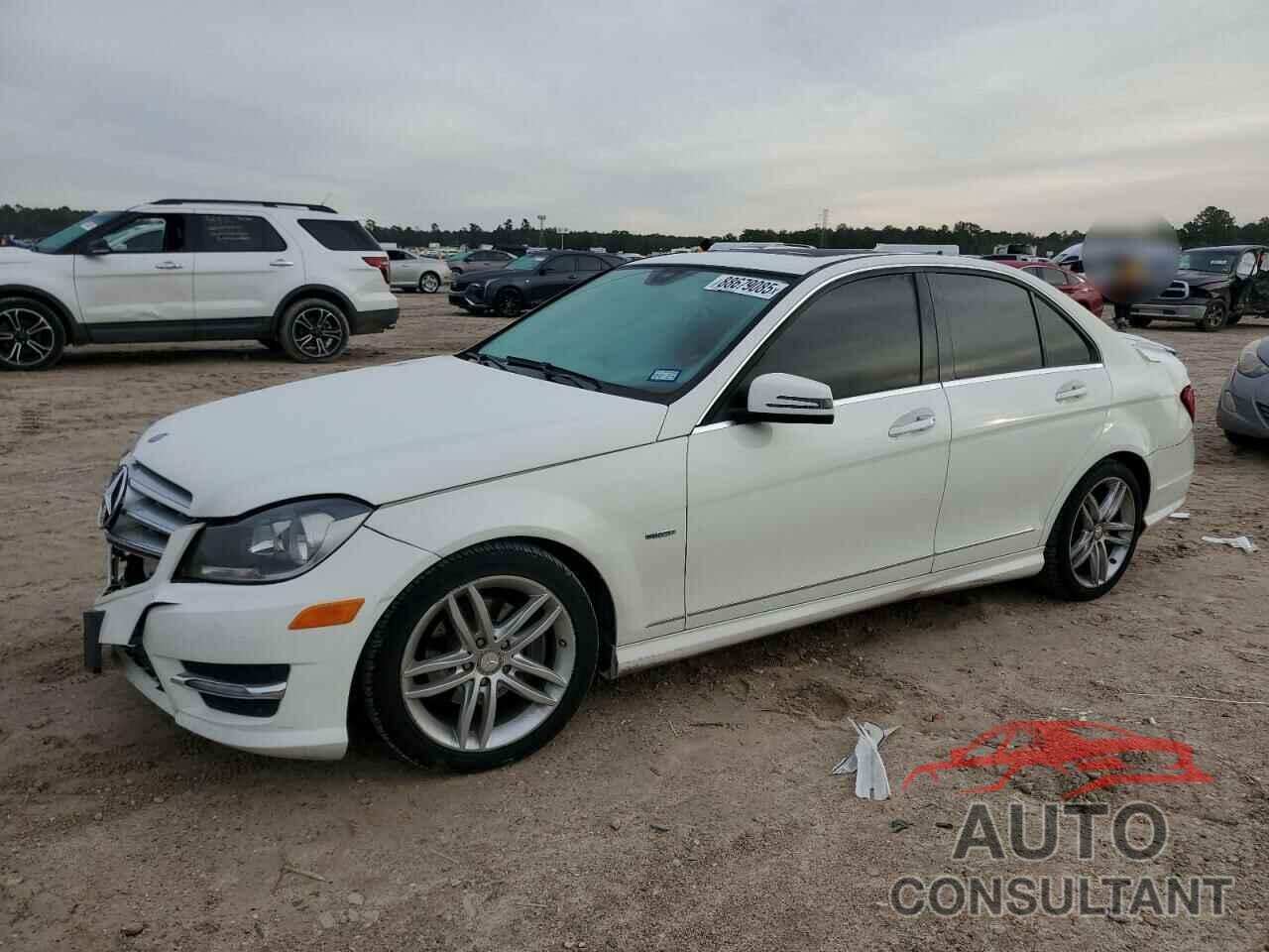 MERCEDES-BENZ C-CLASS 2012 - WDDGF4HBXCR237742