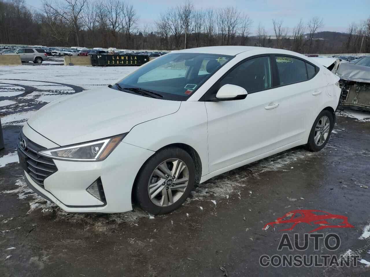 HYUNDAI ELANTRA 2019 - 5NPD84LF7KH478469