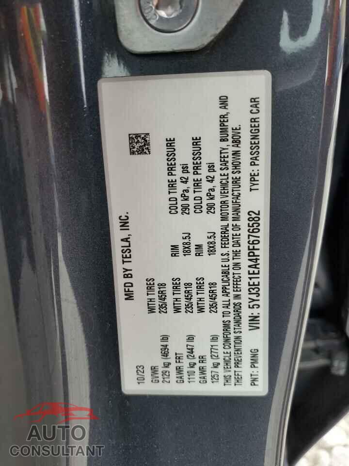 TESLA MODEL 3 2023 - 5YJ3E1EA4PF676582