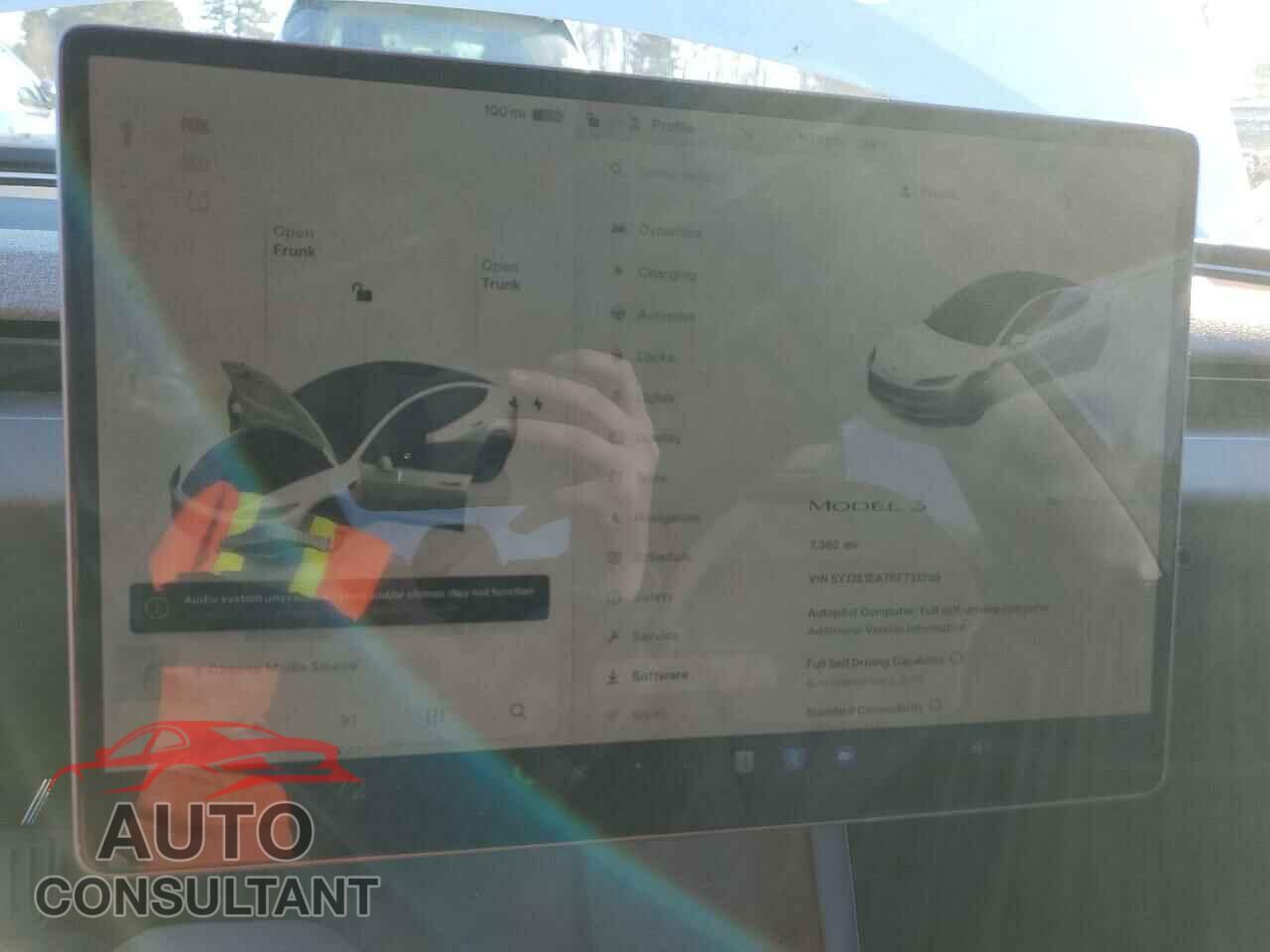 TESLA MODEL 3 2024 - 5YJ3E1EA7RF731299
