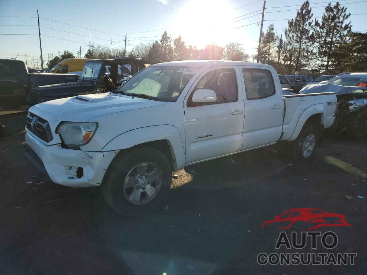 TOYOTA TACOMA 2015 - 5TFMU4FN5FX030384